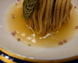 Dinner at Tout La Joie Ism (トゥ・ラ・ジョア イズム)
