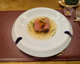 Dinner at Tout La Joie Ism (トゥ・ラ・ジョア イズム)