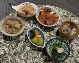 Dinner at Nakatsu Woniku