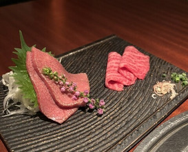Dinner at Yoroniku