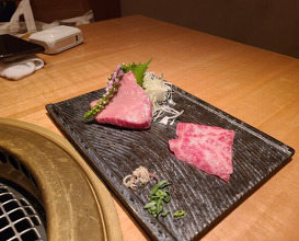 Dinner at Yoroniku
