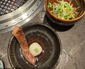 Dinner at YORONIKU TOKYO