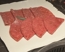 Dinner at YORONIKU TOKYO