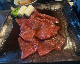 Dinner at Sumibi Yaki Yuji (炭火焼 ゆうじ)