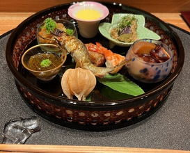 Dinner at Zeshin (是しん)