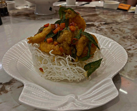 Dinner at 中华饭店 Chinese Palace