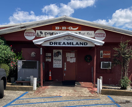 Dinner at Dreamland BBQ