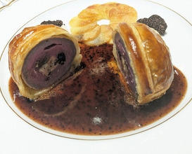 Dinner at Chez Inno (シェ・イノ)