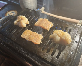 Dinner at Shinya Yakiniku Daichan (深夜焼肉 だいちゃん)