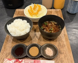 Dinner at Tonkatsu Fujii (とんかつ ふじ井)
