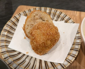 Dinner at Tonkatsu Fujii (とんかつ ふじ井)
