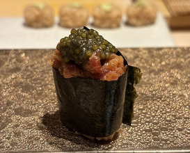 Dinner at Sushi Fujinaga (鮓 ふじなが)