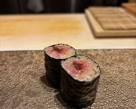 Dinner at Sushi Fujinaga (鮓 ふじなが)