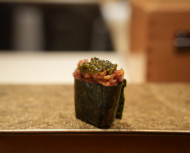 Dinner at Sushi Fujinaga (鮓 ふじなが)