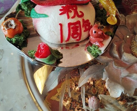 Dinner at Chinese Hanten Fureika (中国飯店 富麗華)