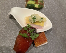 Dinner at Chinese Hanten Fureika (中国飯店 富麗華)