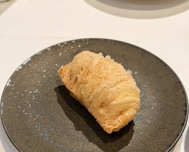 Dinner at Chinese Hanten Fureika (中国飯店 富麗華)
