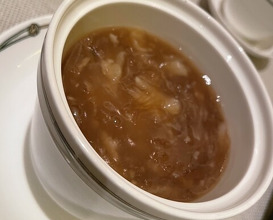 Dinner at Chinese Hanten Fureika (中国飯店 富麗華)