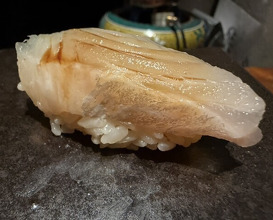 Dinner at HATSUNEZUSHI (初音鮨)