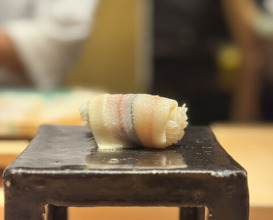 Dinner at HATSUNEZUSHI (初音鮨)