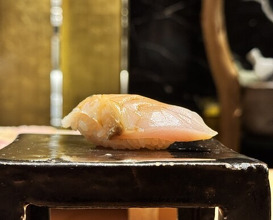 Dinner at HATSUNEZUSHI (初音鮨)