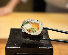Dinner at HATSUNEZUSHI (初音鮨)