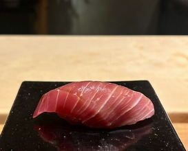 Dinner at HATSUNEZUSHI (初音鮨)
