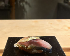 Dinner at HATSUNEZUSHI (初音鮨)
