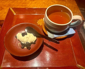 Dinner at HATSUNEZUSHI (初音鮨)