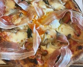 Dinner at IL PIZZAIOLO (イル・ピッツァイオーロ)