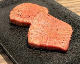 Dinner at Yakiniku Jumbo Hanare (焼肉 ジャンボ はなれ)