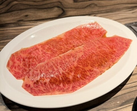 Dinner at Yakiniku Jumbo Hanare (焼肉 ジャンボ はなれ)