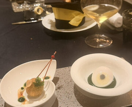 Dinner at Gastronomy Joel Robuchon (ガストロノミー ジョエル・ロブション)