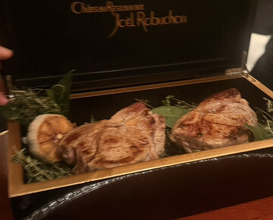 Dinner at Gastronomy Joel Robuchon (ガストロノミー ジョエル・ロブション)