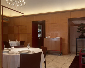 Dinner at French Ryori Kochuten (フランス料理 壺中天)