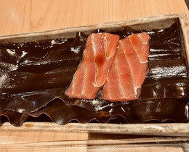 Dinner at Kyogoku Zushi (京極寿司)