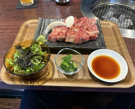 Dinner at Sumibi Yakiniku Kyuu (炭火焼肉 久)