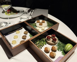 Dinner at L'Effervescence