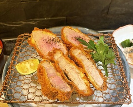 Dinner at Tonkatsu Mange (とんかつ マンジェ)
