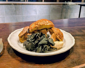Dinner at middle (middle)