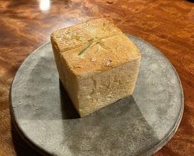 Dinner at Restaurant Naz (レストラン ナズ)