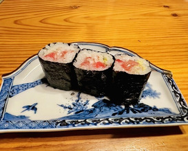 Dinner at Otome Zushi (乙女寿司)