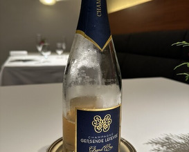 Dinner at Otowa restaurant (オトワ レストラン)
