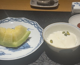 Dinner at Shin Zen Bi (眞善美)