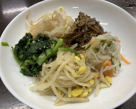 Dinner at Stamina En (スタミナ苑)