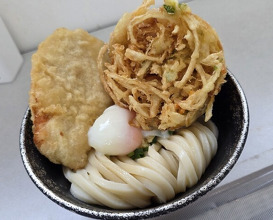 Dinner at Suzaki Shokuryohin Ten (須崎食料品店)
