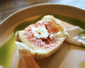 Dinner at Terroir Ai to Ibukuro (Terroir愛と胃袋)