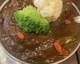 Dinner at European Curry Tomato (トマト)
