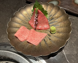 Dinner at YORONIKU TOKYO
