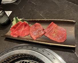 Dinner at YORONIKU TOKYO